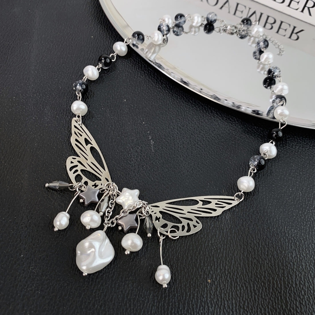 Eye-catching Hollow Butterfly Beaded Necklace For Women
